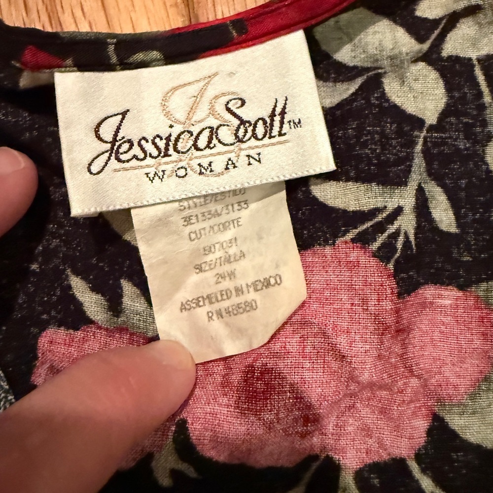 VTG Jessica Scott Black Red Floral Twofer Cardigan Mock Vest grannycore romantic - Picture 7 of 7